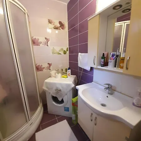 Nyaraló Ayvalikta Gunluk Kiralik Ev Ayvalı